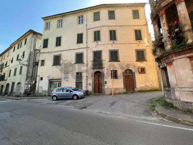 Appartamento in vendita a Bagni di Lucca, Ponte a Serraglio