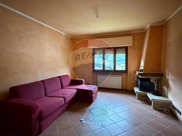 Appartamento in vendita a Bagni Di Lucca