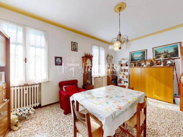 Appartamento in vendita a Bagnolo in Piano RE