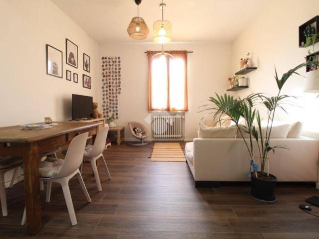 Appartamento in vendita a Bagnolo in Piano RE