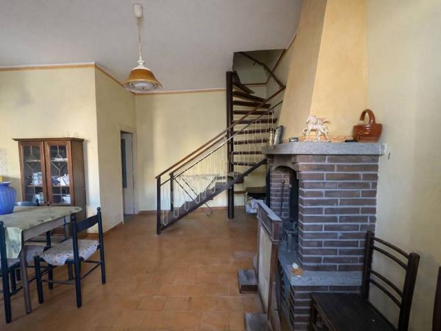 Appartamento in vendita a Bagnoregio VT