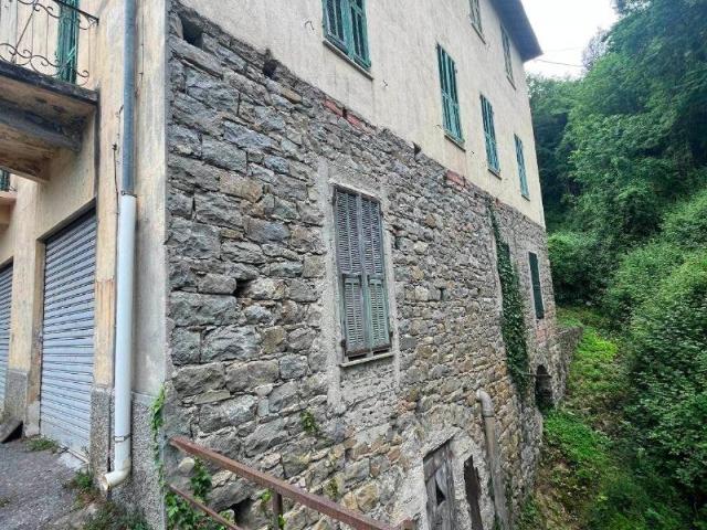 Appartamento in vendita a Badalucco IM