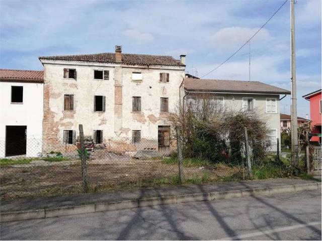 Appartamento in vendita a Badia Polesine RO