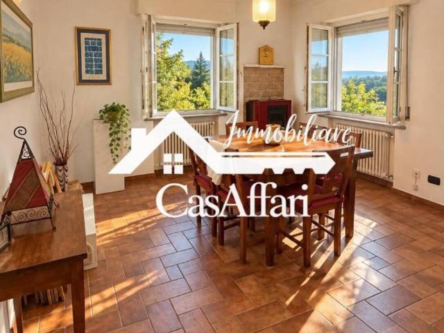 Appartamento in vendita a Baiso RE