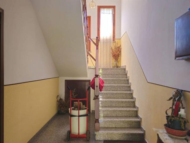 Appartamento in vendita a Baiso RE