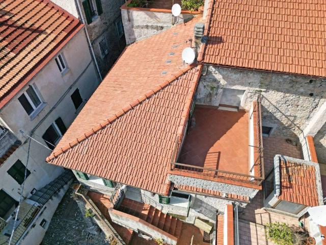Appartamento in vendita a Balestrino SV