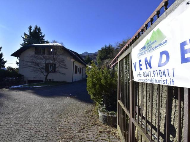 Appartamento in vendita a Ballabio LC