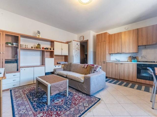 Appartamento in vendita a Bascapè PV
