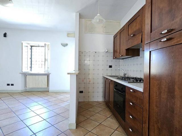 Appartamento in vendita a Baschi TR