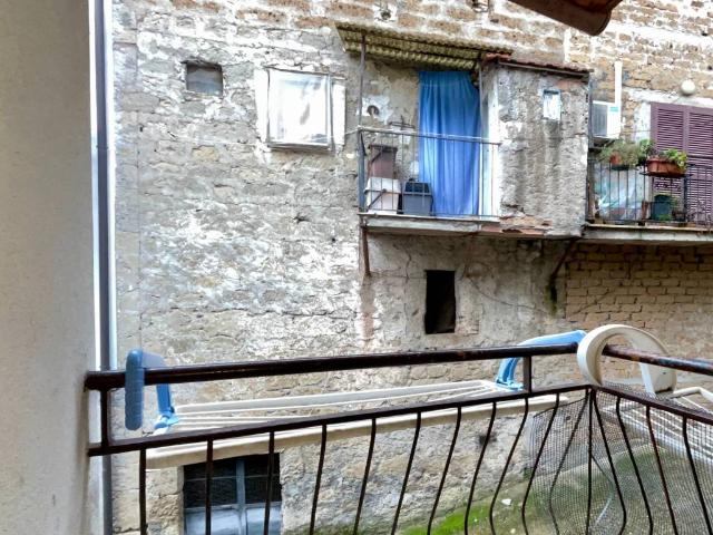 Appartamento in vendita a Bassano in Teverina VT