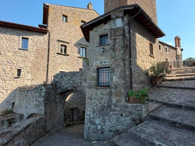 Appartamento in vendita a Bassano in Teverina VT