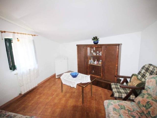 Appartamento in vendita a Bassano in Teverina VT