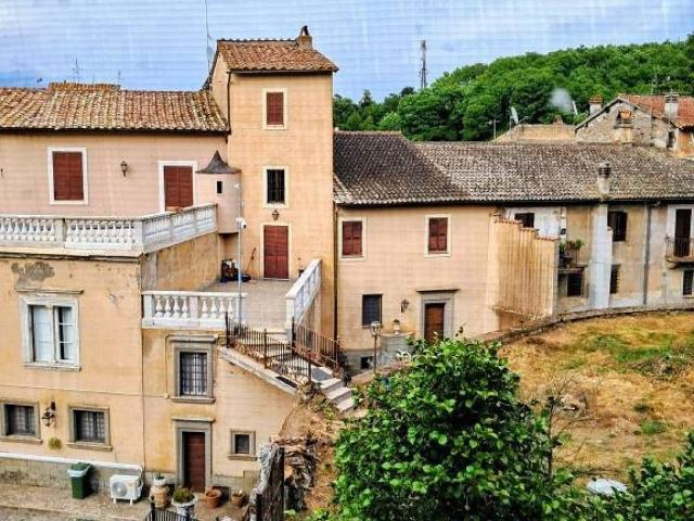 Appartamento in vendita a Bassano Romano VT