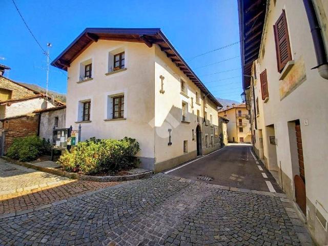Appartamento in vendita a Barni CO