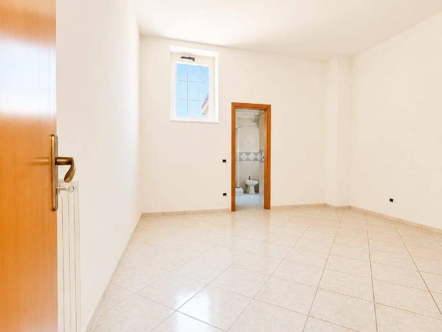 Appartamento in vendita a Baronissi, Orignano