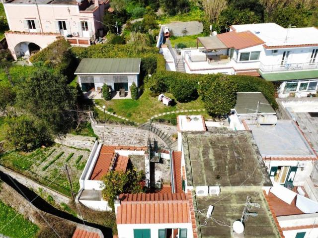 Appartamento in vendita a Barano d'Ischia NA