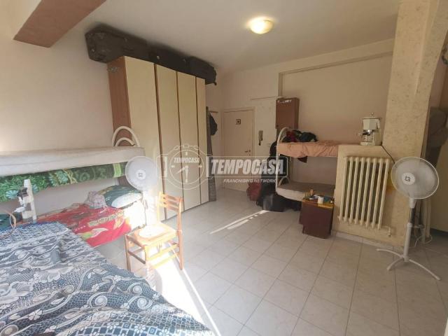Appartamento in vendita a Baranzate MI