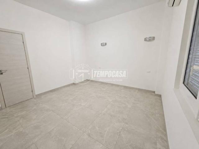 Appartamento in vendita a Baranzate MI