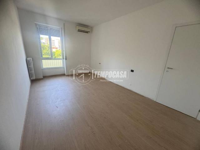 Appartamento in vendita a Baranzate MI