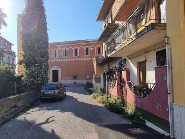 Appartamento in vendita a Barcellona Pozzo di Gotto ME