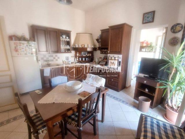 Appartamento in vendita a Barcellona Pozzo di Gotto ME