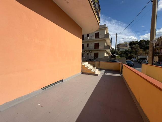 Appartamento in vendita a Barcellona Pozzo di Gotto ME