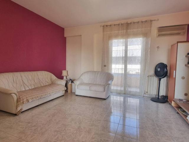 Appartamento in vendita a Barcellona Pozzo di Gotto ME