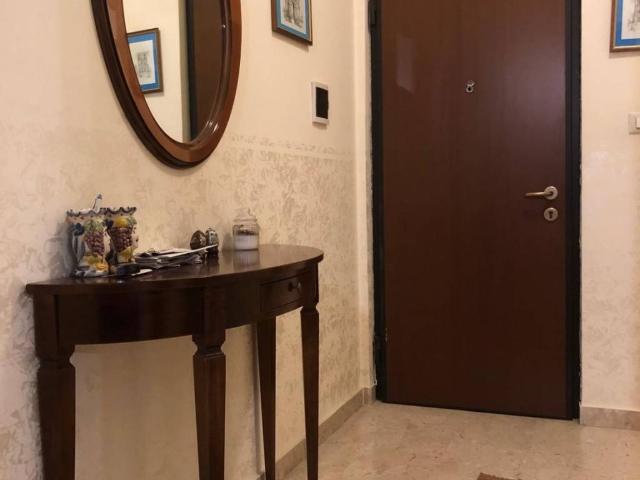 Appartamento in vendita a Barcellona Pozzo di Gotto ME