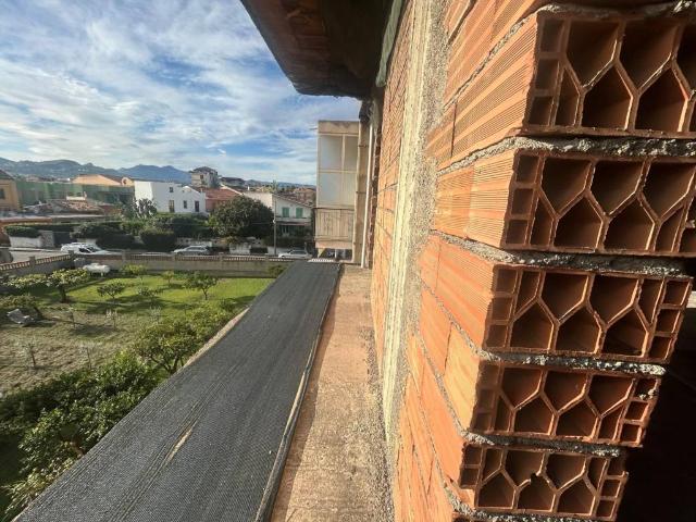Appartamento in vendita a Barcellona Pozzo di Gotto ME