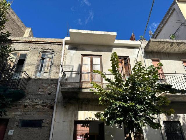 Appartamento in vendita a Barcellona Pozzo di Gotto ME