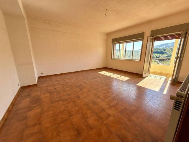 Appartamento in vendita a Barcellona Pozzo di Gotto ME