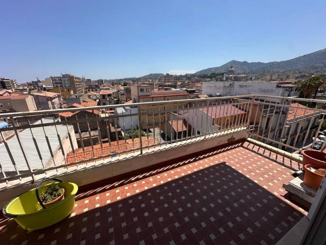 Appartamento in vendita a Barcellona Pozzo di Gotto ME