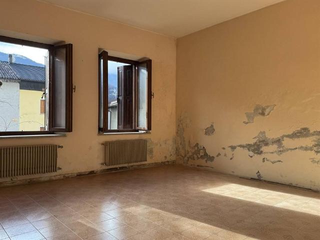 Appartamento in vendita a Barcis PN