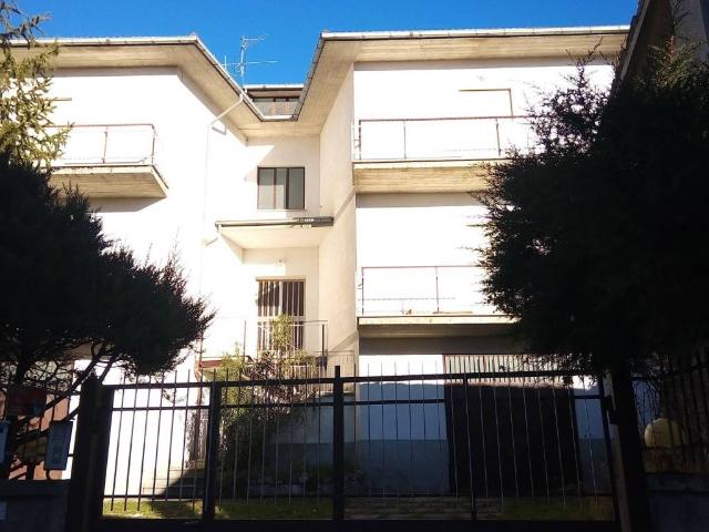 Appartamento in vendita a Barete AQ