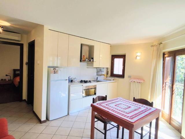 Appartamento in vendita a Bareggio MI