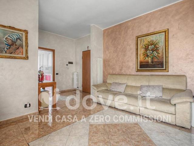 Appartamento in vendita a Bareggio MI