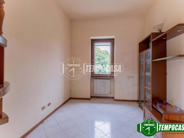 Appartamento in vendita a Bareggio MI
