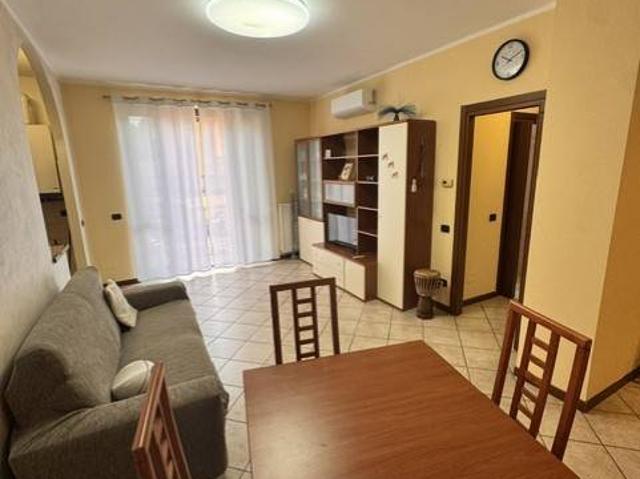 Appartamento in vendita a Bareggio MI