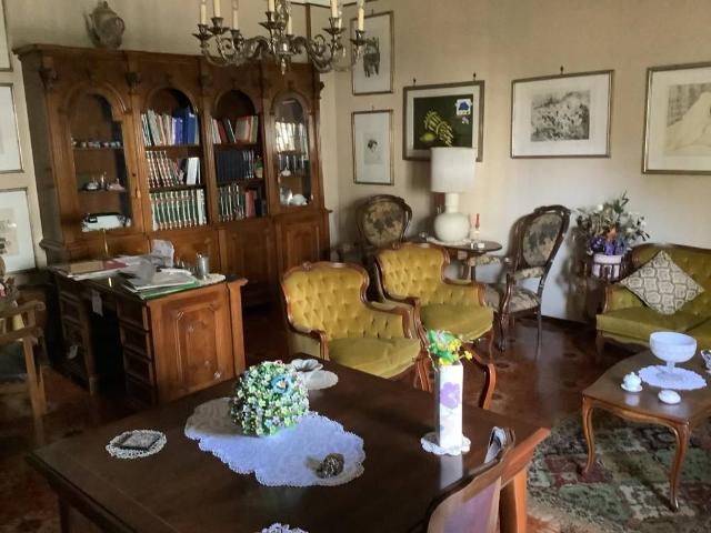 Appartamento in vendita a Bari BA