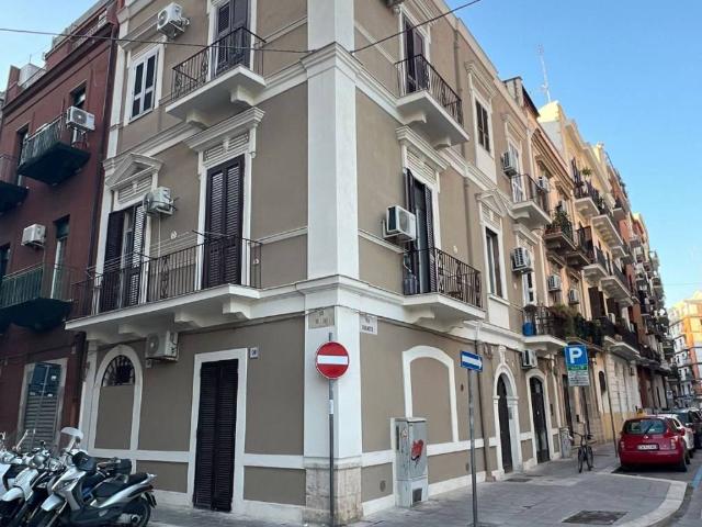 Appartamento in vendita a Bari BA