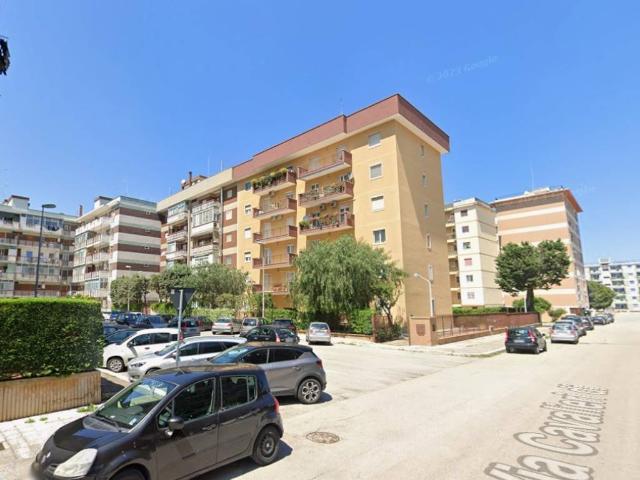 Appartamento in vendita a Bari BA