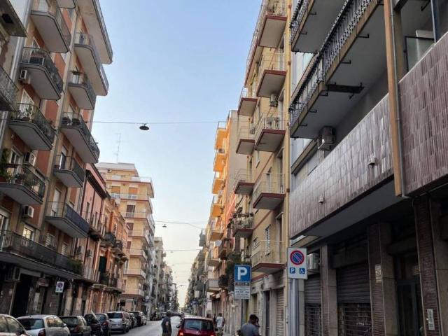 Appartamento in vendita a Bari BA