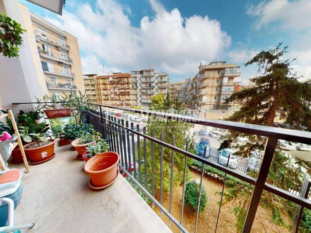 Appartamento in vendita a Bari BA