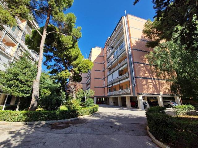 Appartamento in vendita a Bari BA