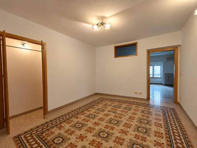 Appartamento in vendita a Bari BA