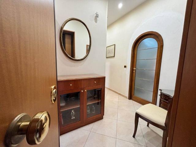 Appartamento in vendita a Bari BA
