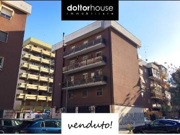 Appartamento in vendita a Bari BA