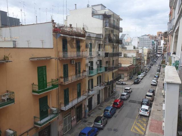 Appartamento in vendita a Bari BA