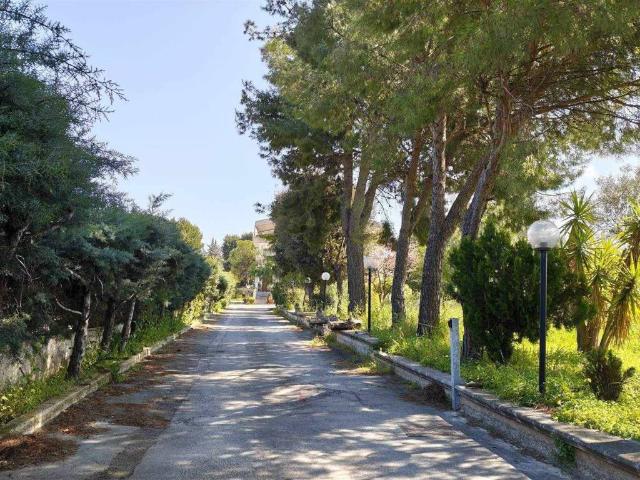 Appartamento in vendita a Bari BA