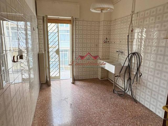 Appartamento in vendita a Bari BA
